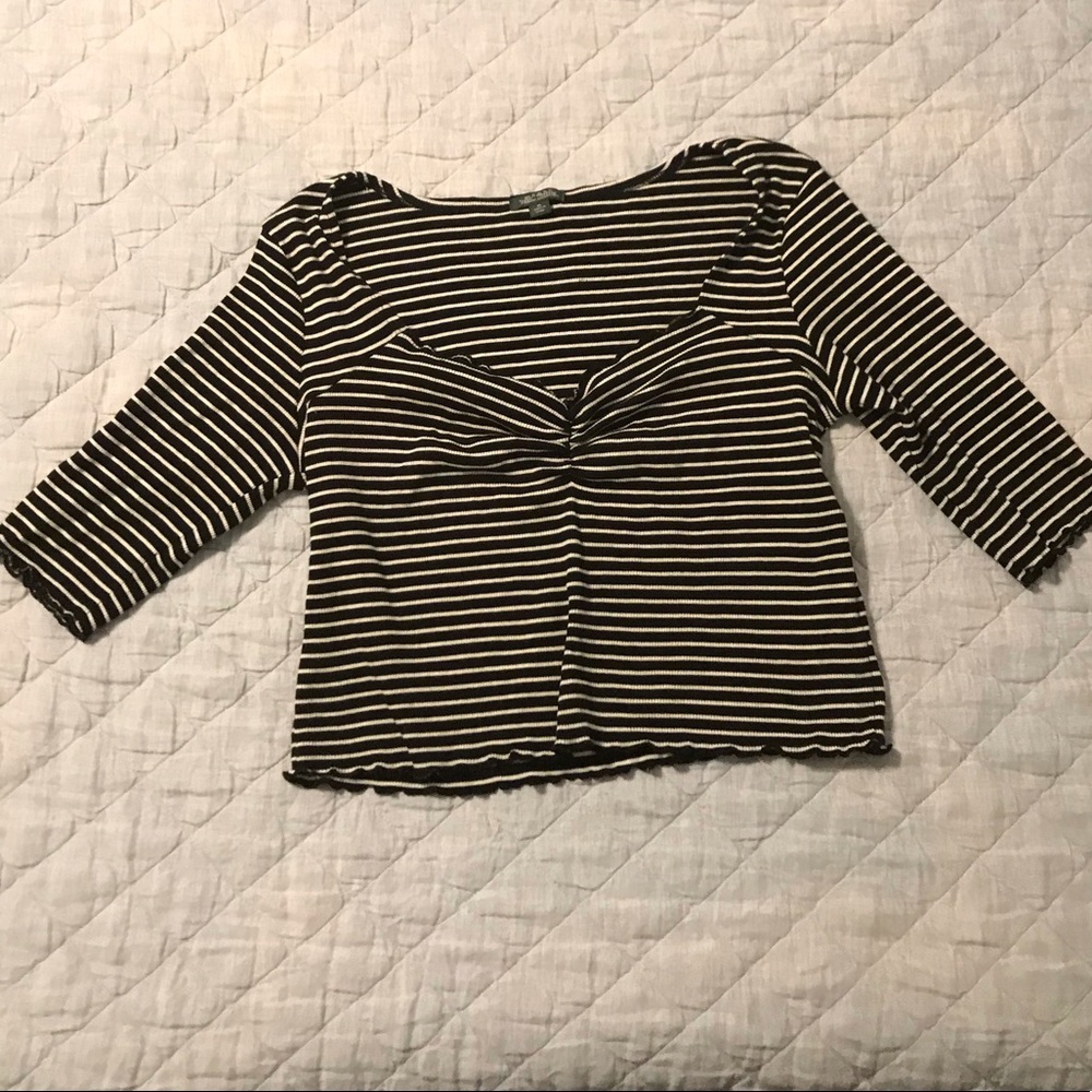 Black and white stripped Crop top